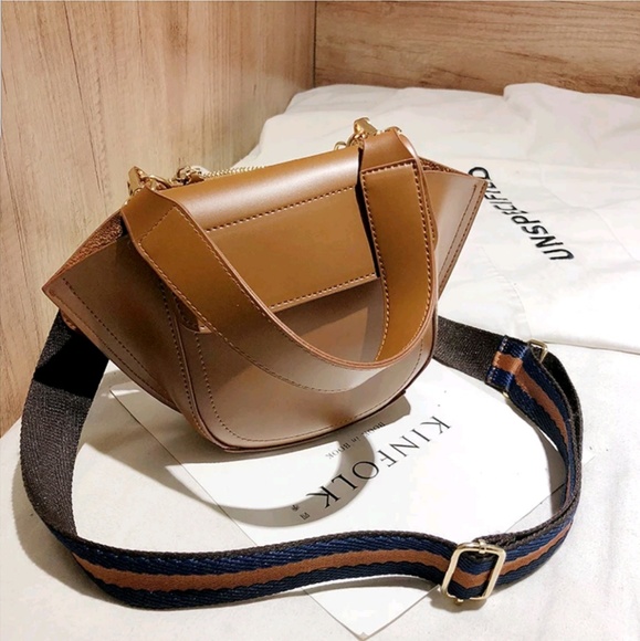 NEW REIMS Leather Shoulder Crossbody Wrist Purse - Picture 4 of 8